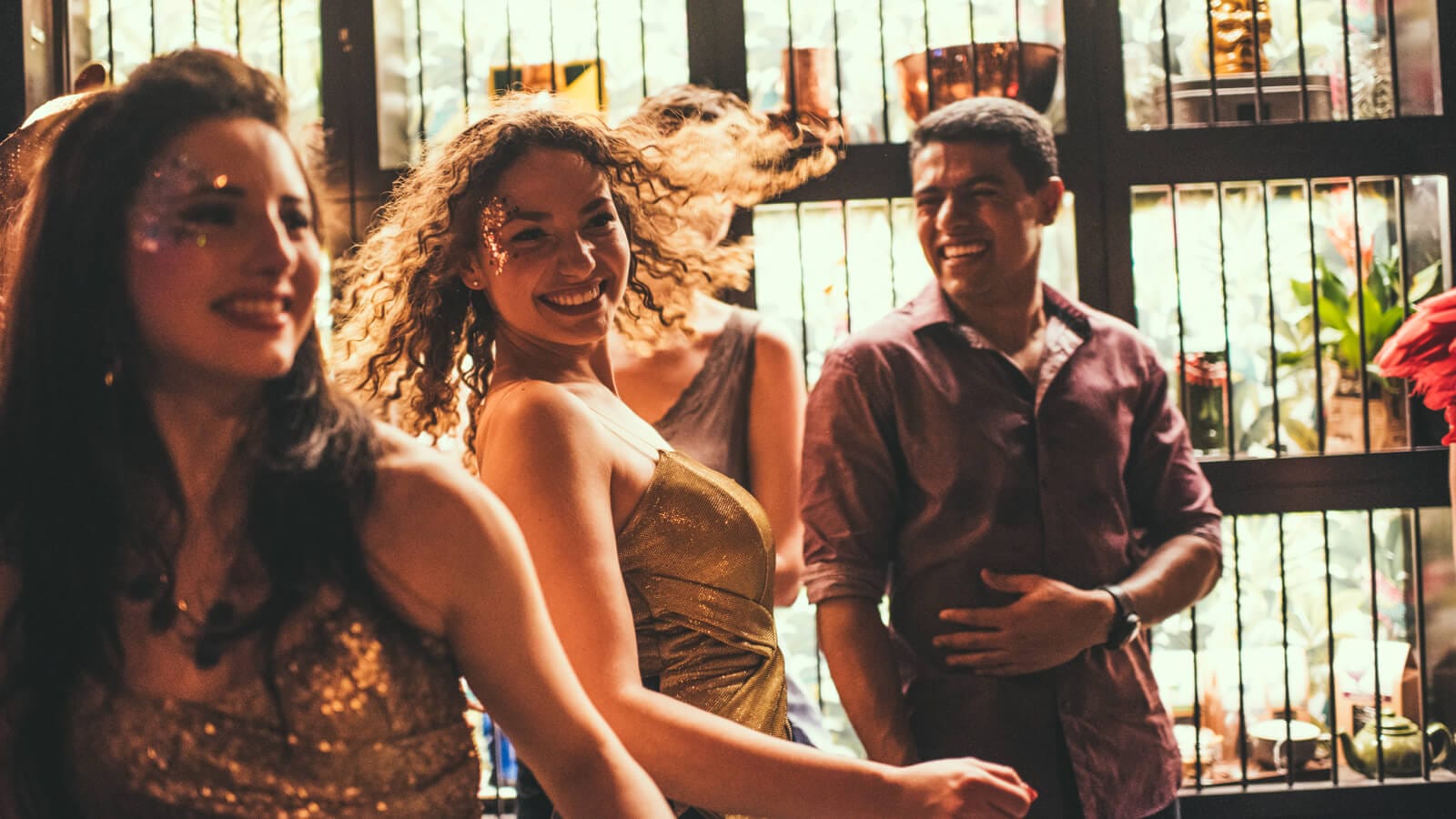 Cuban Tapas Cocktail Bar & Restaurant in Reading Revolución de Cuba