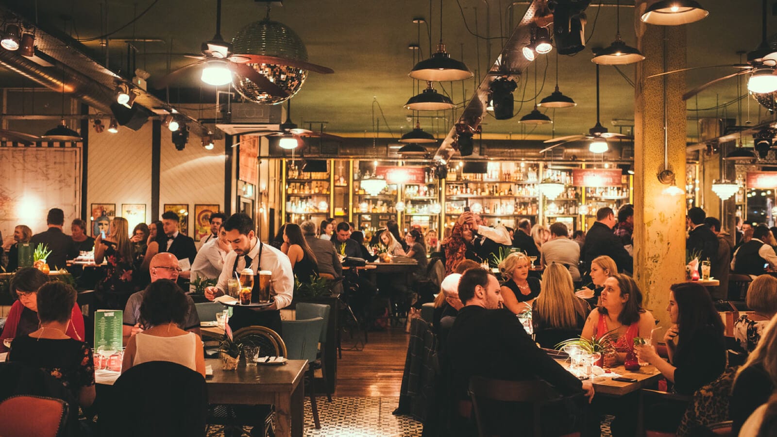 Cuban Tapas Cocktail Bar & Restaurant in Glasgow Revolución de Cuba