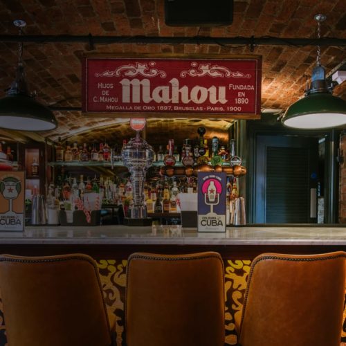 Find a Bar & Restaurant Near Me - Revolución de Cuba