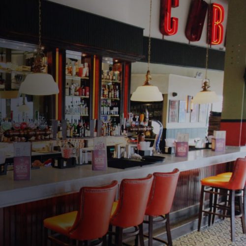 Find a Bar & Restaurant Near Me - Revolución de Cuba